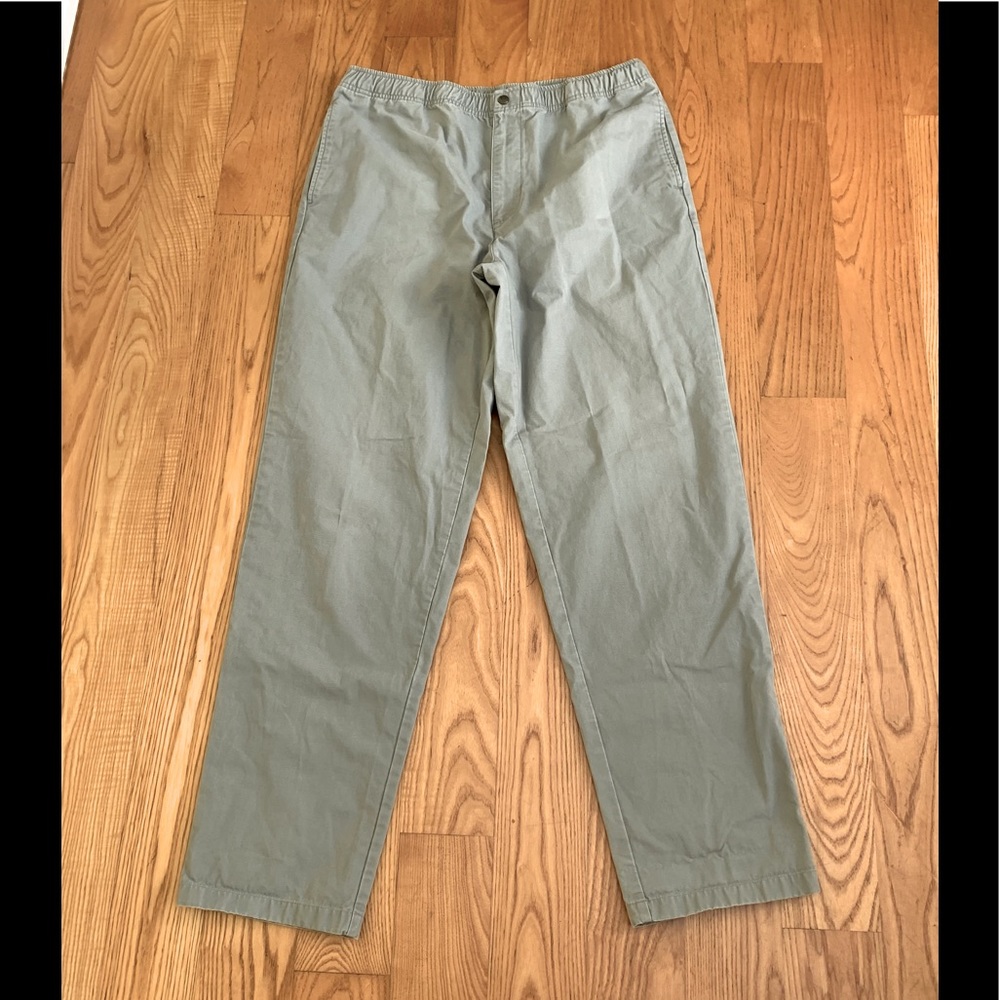 L.L.Bean mens joggers. Size M.